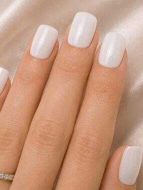 White
Nails 5 for $20 or $7